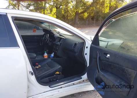 2010 Nissan Maxima 3.5 Sv z USA, uszkodzony, nr VIN 1N4AA5AP7AC823797